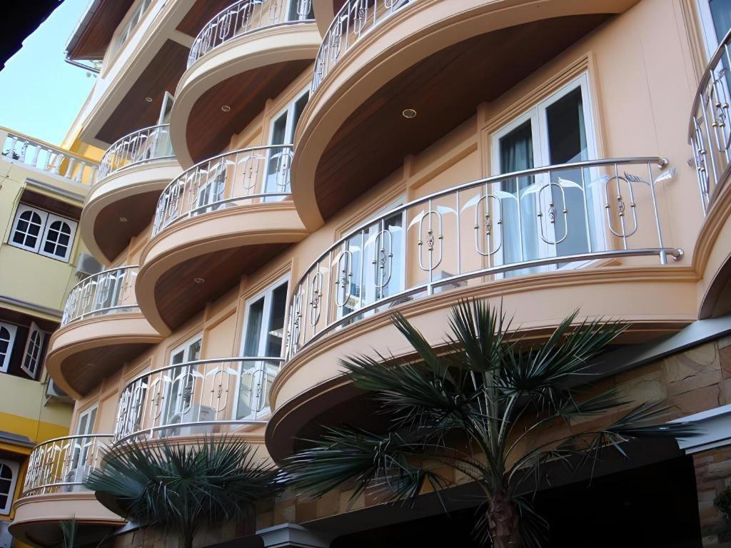 P.72 Hotel Pattaya Extérieur photo
