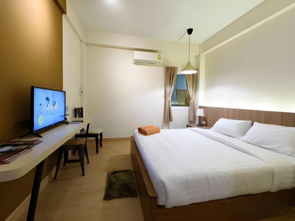 P.72 Hotel Pattaya Extérieur photo