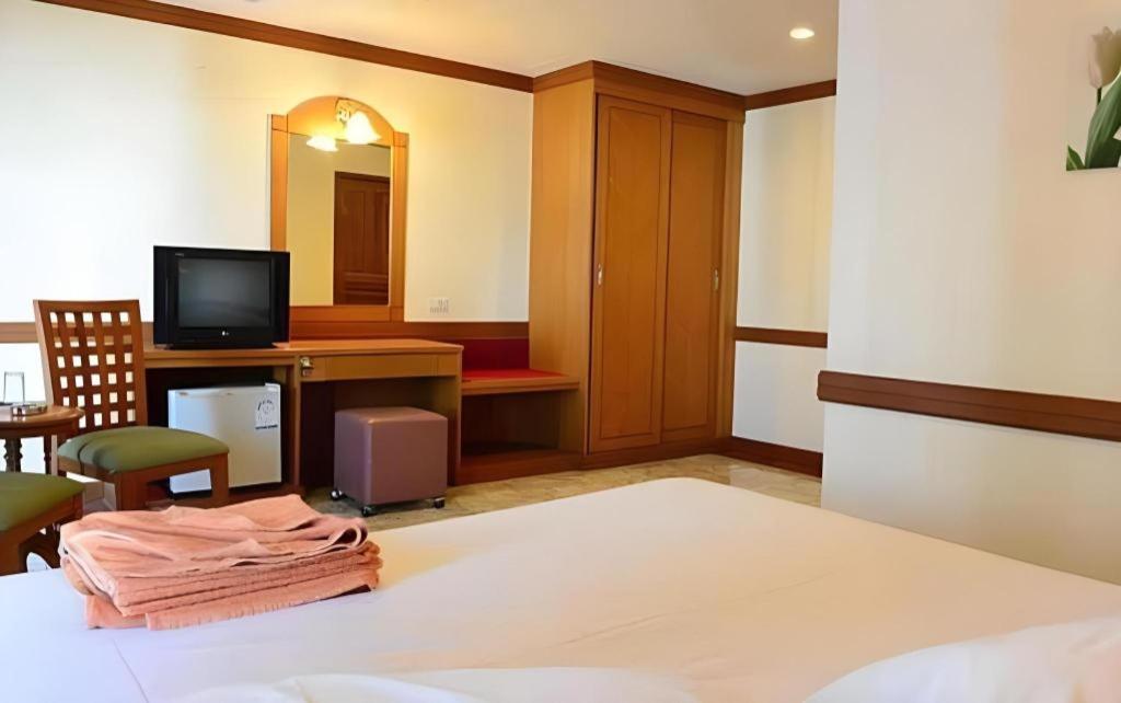 P.72 Hotel Pattaya Extérieur photo