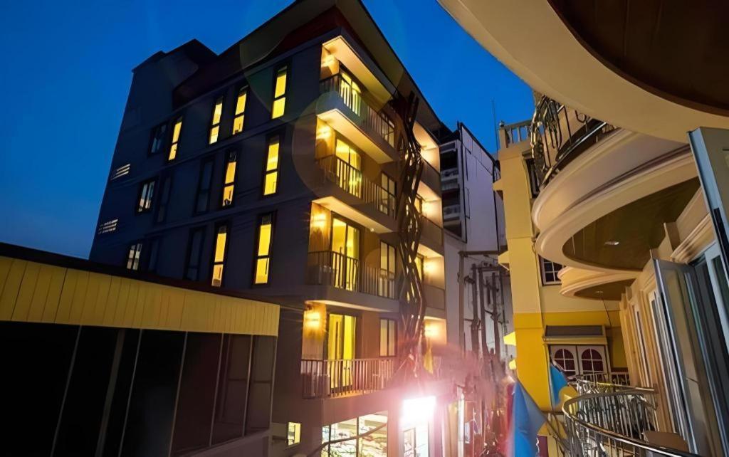 P.72 Hotel Pattaya Extérieur photo