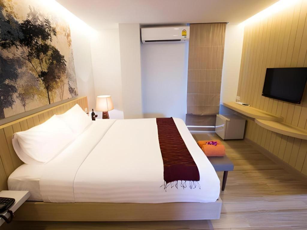 P.72 Hotel Pattaya Extérieur photo