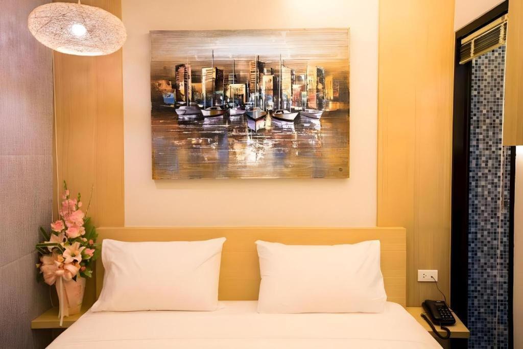 P.72 Hotel Pattaya Extérieur photo