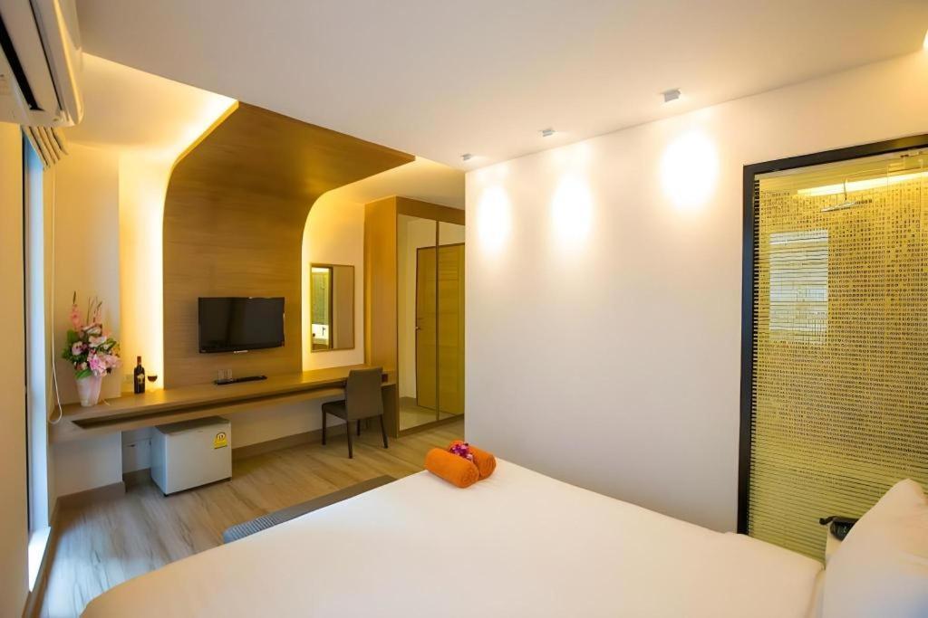 P.72 Hotel Pattaya Extérieur photo